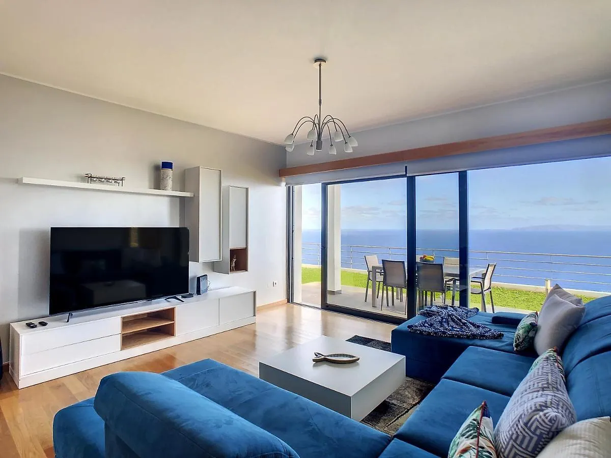 Rising Sun Villa By Lovelystay Eiras Velhas