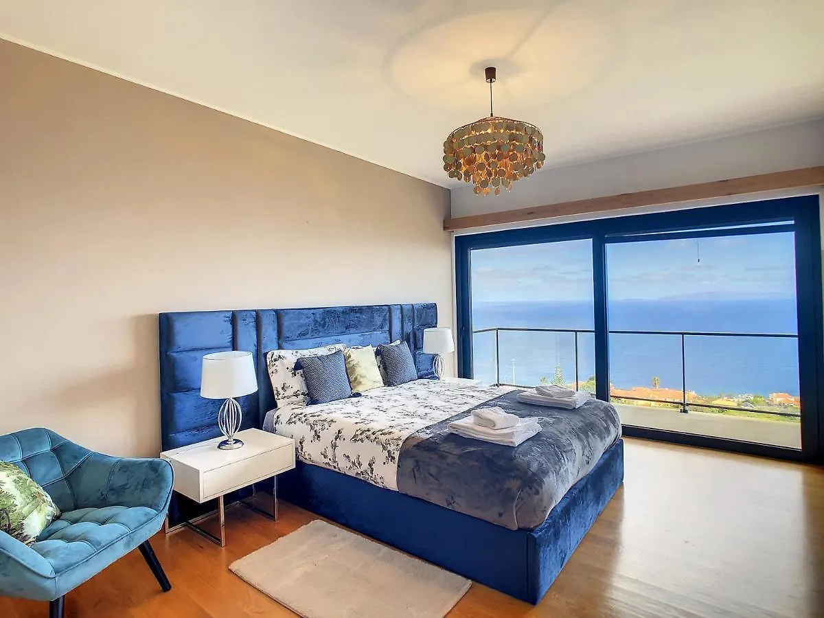 Rising Sun Villa By Lovelystay Eiras Velhas