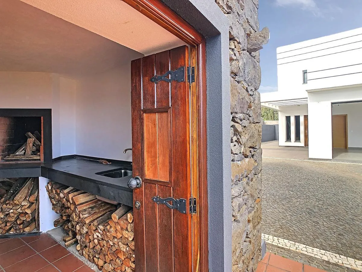 Rising Sun Villa By Lovelystay Eiras Velhas
